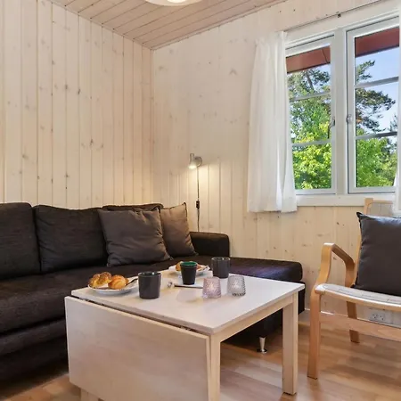 Holiday home Nis - 200m From The Sea By Interhome