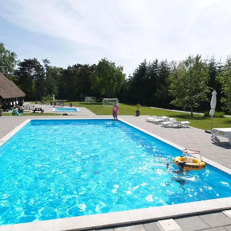 Nis - 200m From The Sea By Interhome *
